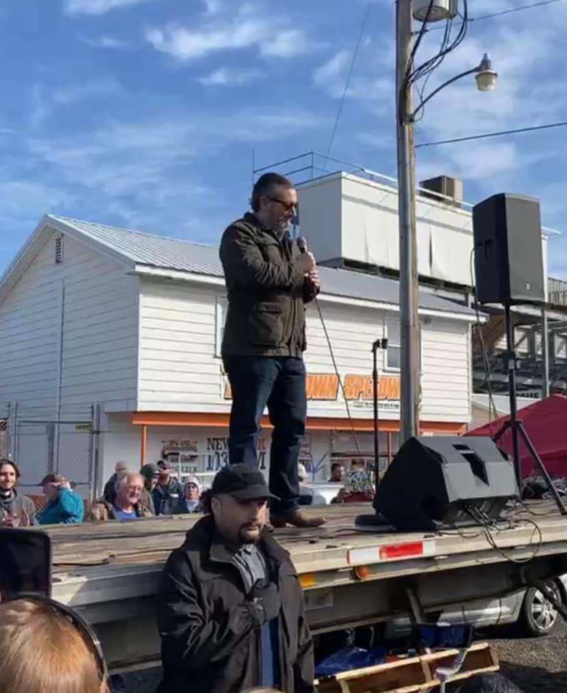 Senator Ted Cruz Rallies Trucker Convoy At Hagerstown Speedway